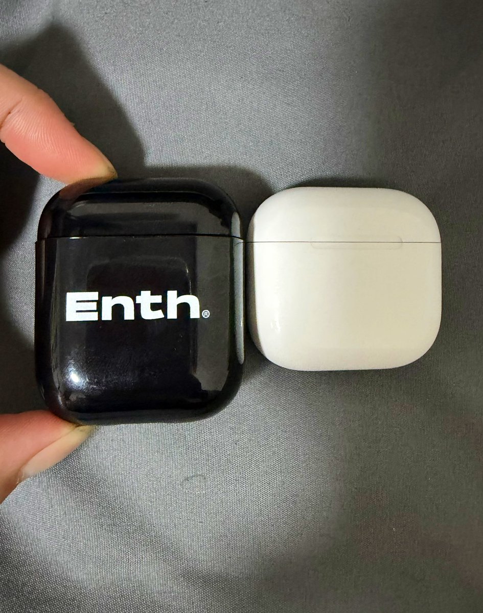 これは申し訳ない お詫びに第1世代のAirPodsプレゼントします