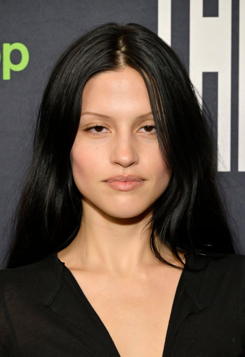 favspopculture's tweet image. gabbriette attending the premiere of the moment