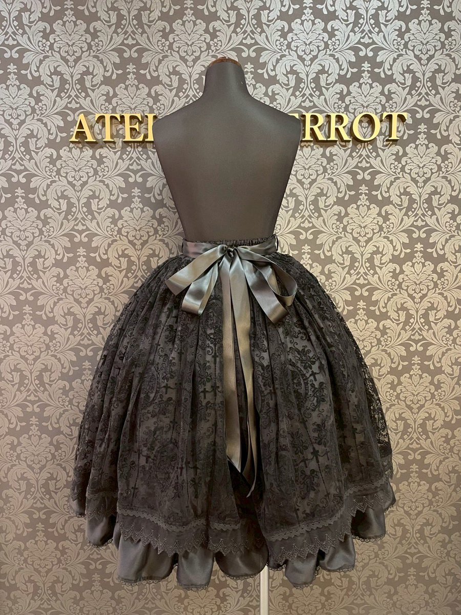 🖤💀入荷情報💀🖤 【Triple fortune】 骸骨少女スカート (ブラック