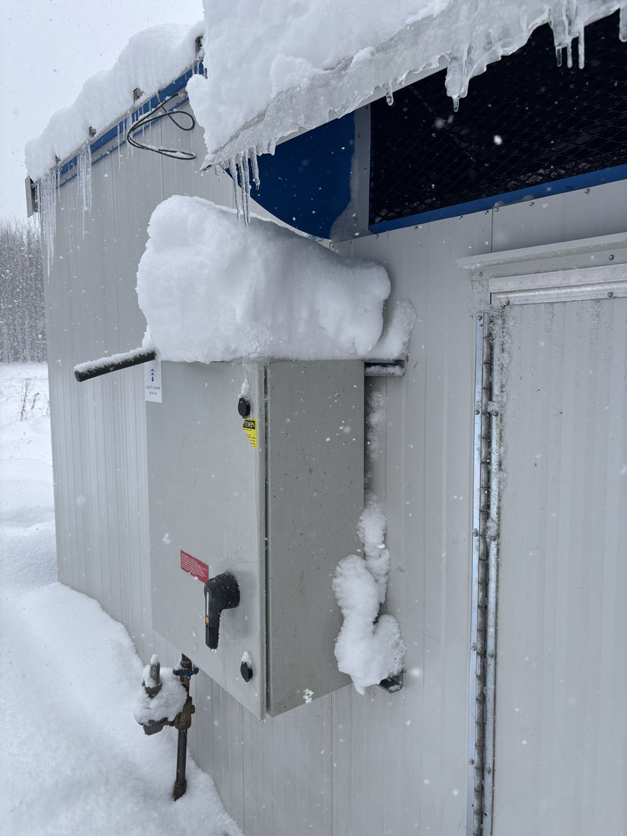 -20°C and she’s still running. ❄️🔥
Gas flowing to #Hash — winter doesn’t stop production. #BTC

#WinterOps #ColdWeatherOps #GasToHash #EnergyInfrastructure #BuiltForThis #KeepItRunning