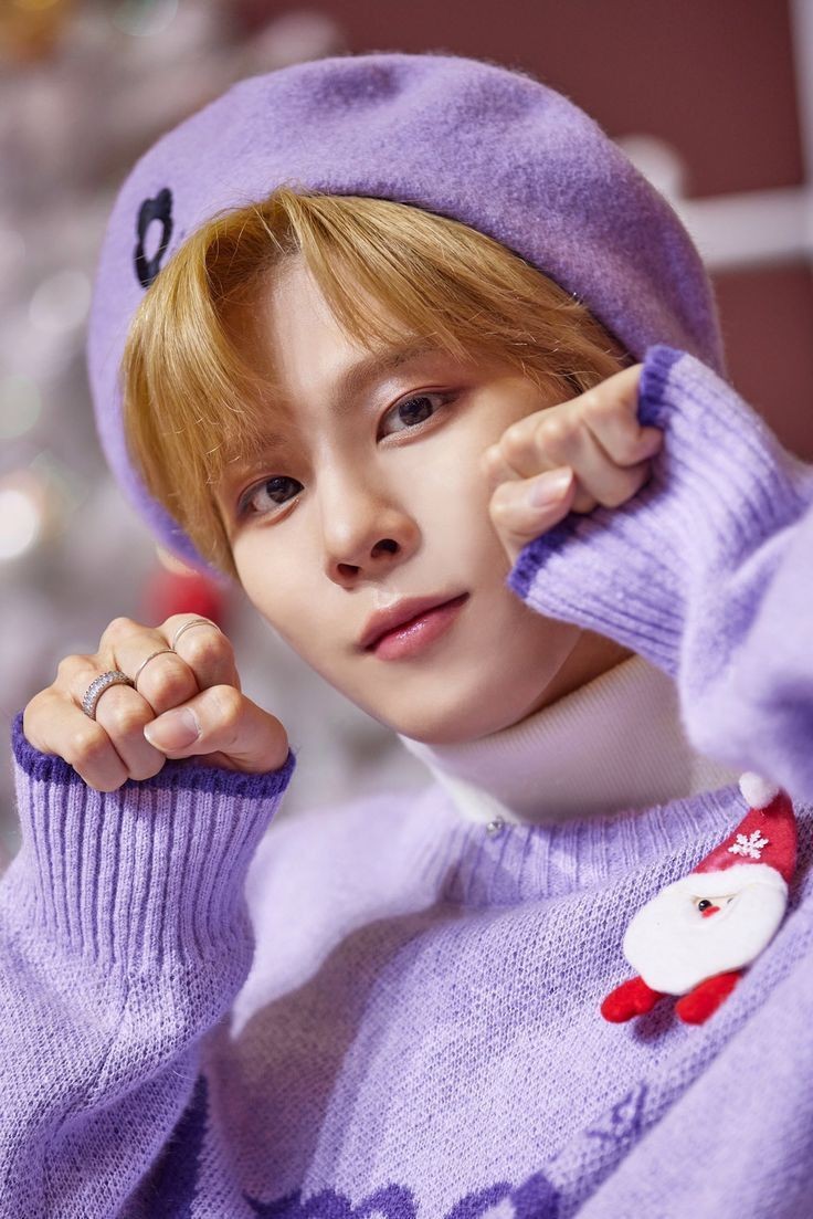 CHUPARK_babo's tweet image. 김우석 실물 느낌이 딱 이럼 이목구비가 4D처럼 느껴짐