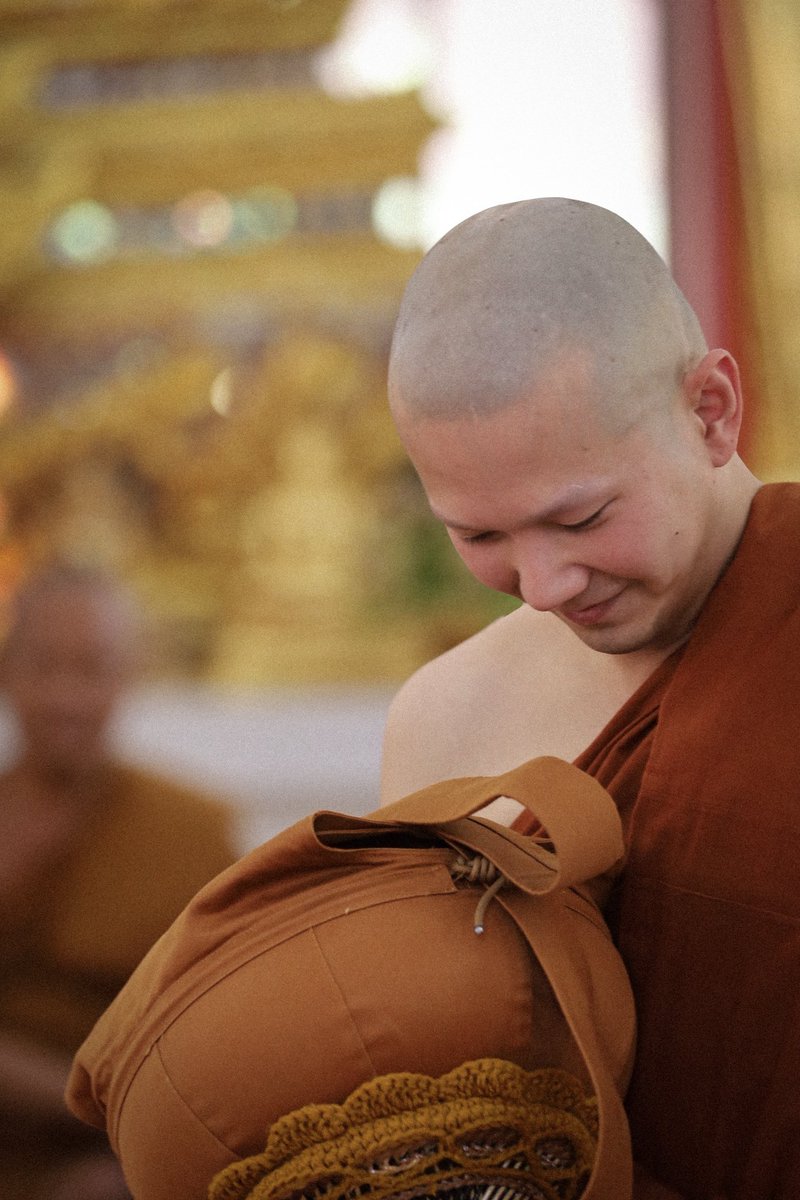 elinayourluve's tweet photo. Welcome home my little sunshine 🌞 

I hope the lessons you had from your short monkhood life will guide you forever 🙏💙

SHOWER BIU WITH LUVE 
#WelcomeHomeBiu @JakeB4rever #BuildJakapan https://t.co/vmQ4rdCLIj