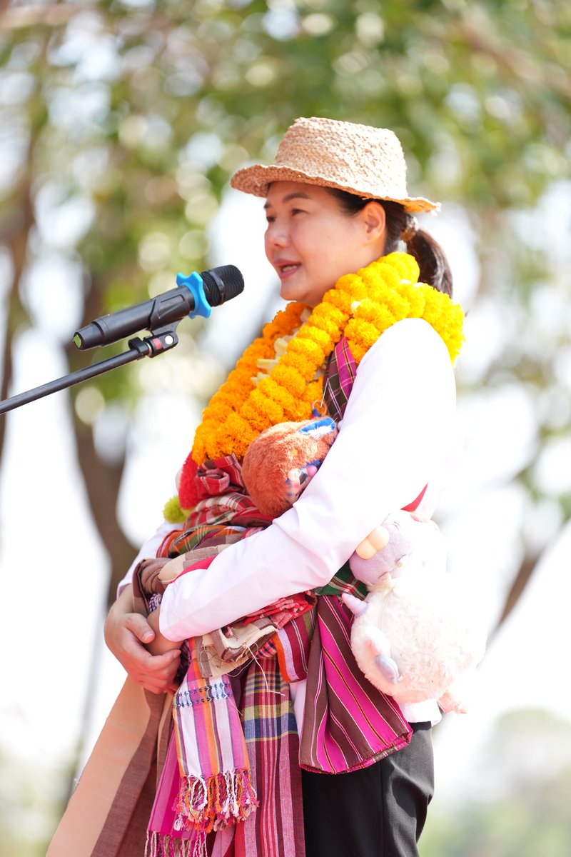 อ้ายกะเเค่ผู้บ่าวไทบ้าน
บักหลานเจสิน666