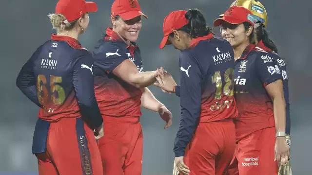 khel_updates24's tweet image. RCB have sealed a spot in the WPL 2026 final, while Gujarat Giants, Mumbai Indians, Delhi Capitals and UP Warriorz battle for the remaining playoff places.

#WPL2026 #WPLPlayoffs #RCB