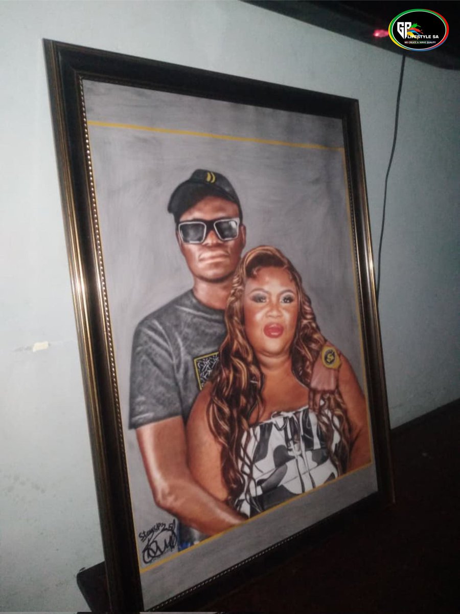 gplifestylesa's tweet photo. Comblined beautiful Colour Drawing for the client.✍️🥹 #art #lovecouple #portait #stewgpsa https://t.co/4448H4sYD7