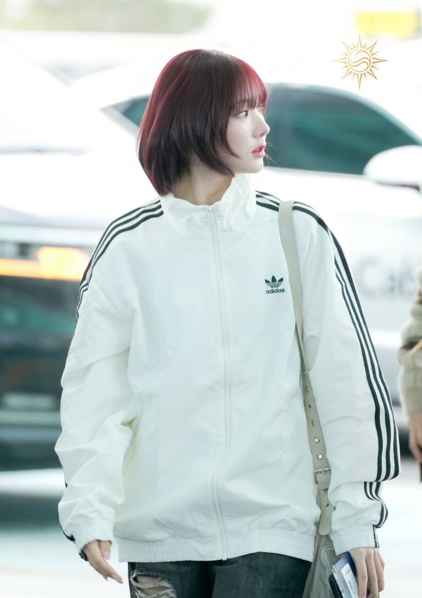 http__38's tweet photo. 260130 ICN2 
#하츠투하츠 #하츠투하츠지우 #최지우 #JIWOO #H2H https://t.co/alzZeAKmWQ