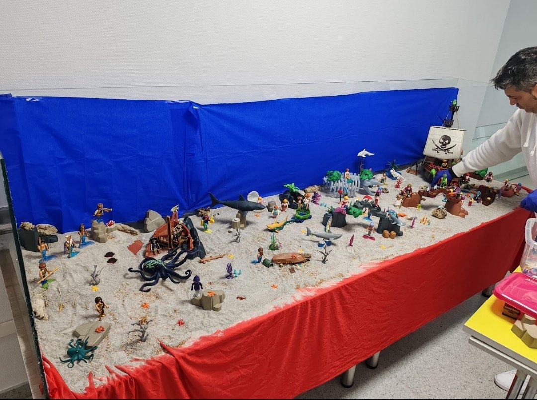 Aesclick tweet media