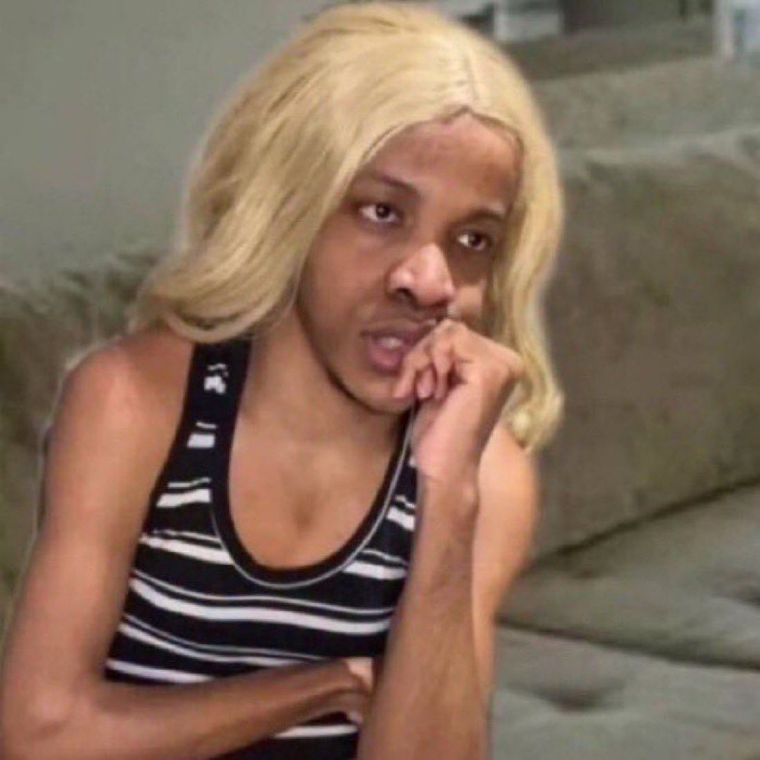 nossa eu acho q nao choraria nada vendo foto da minha familia no quarto do lider #bbb26