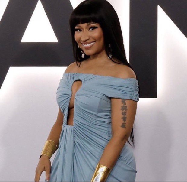 DeeTiny 🎀✨ tweet media