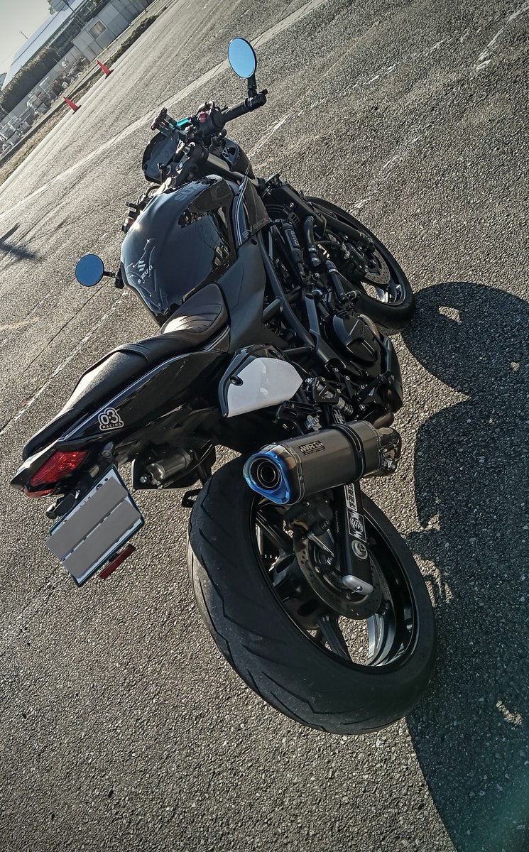 SEREN_GD's tweet image. #モーターサイクルは右後ろがカッコいい