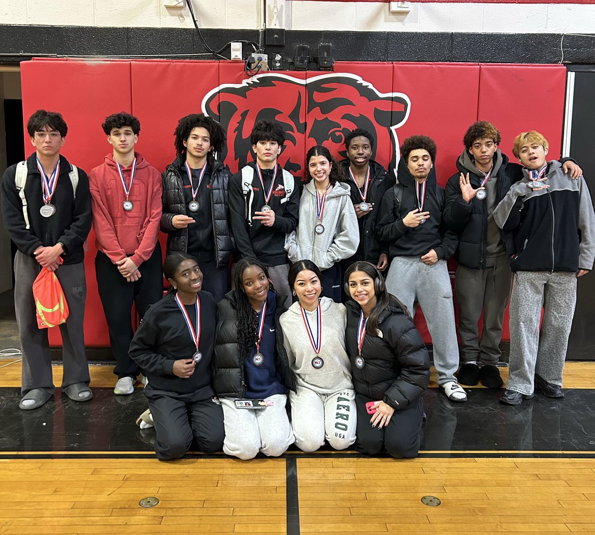 Congratulations to the medalists from the Metropolitan Invitational.  

Special congratulations to Camille Hayletts on breaking her own school record in the 200m dash with a time of 26.49!