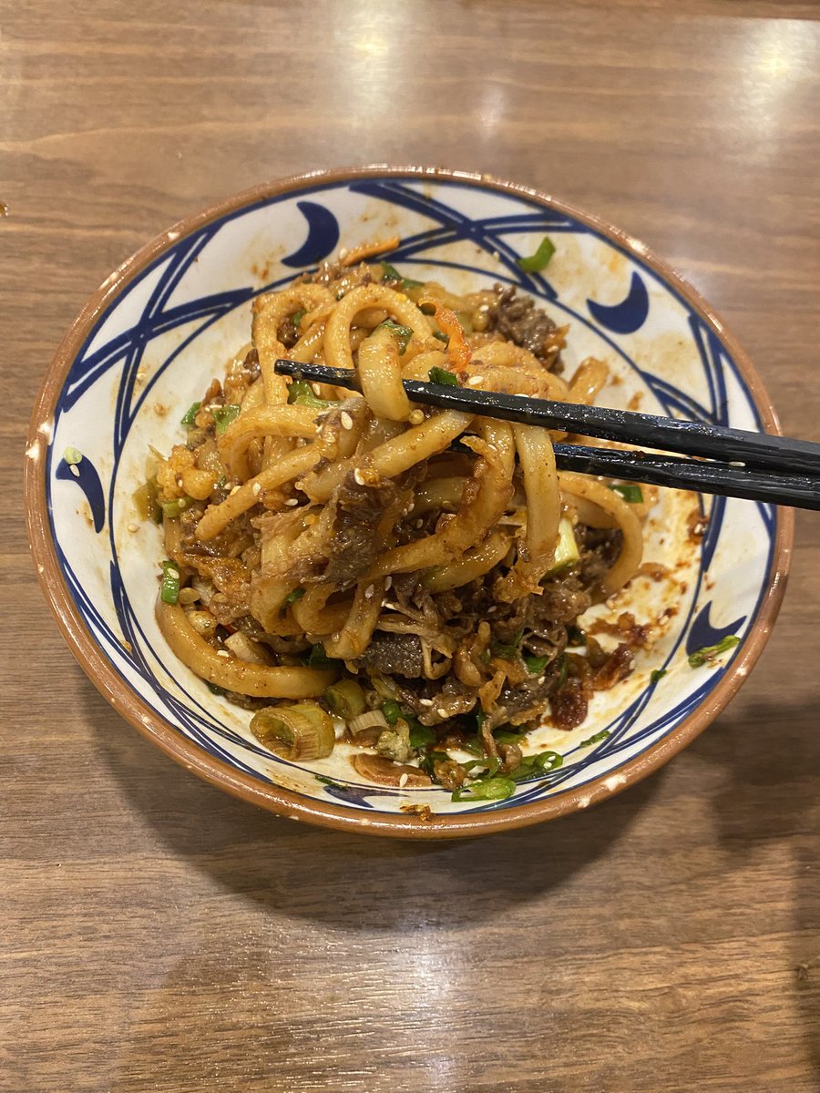 nyobain racikan spicy abura udon yg seliweran mulu di explore instagram :3 ENAK BGT! 😭🫱🏼‍🫲🏽