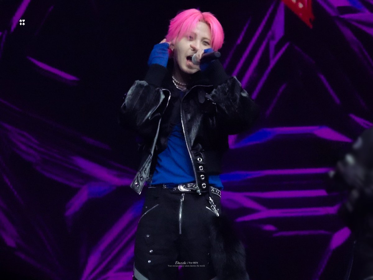 𝐷𝑎𝑧𝑧𝑙𝑒 tweet media