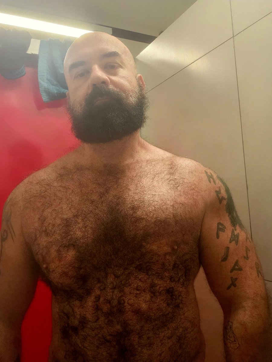 minotauroalpha's tweet photo. Shower time

#findom #alphamale #muscles #cashmaster #malefindom #findommaster #alphagod #maledom 

https://t.co/68L3R3m5wi https://t.co/8VaDCNONg7