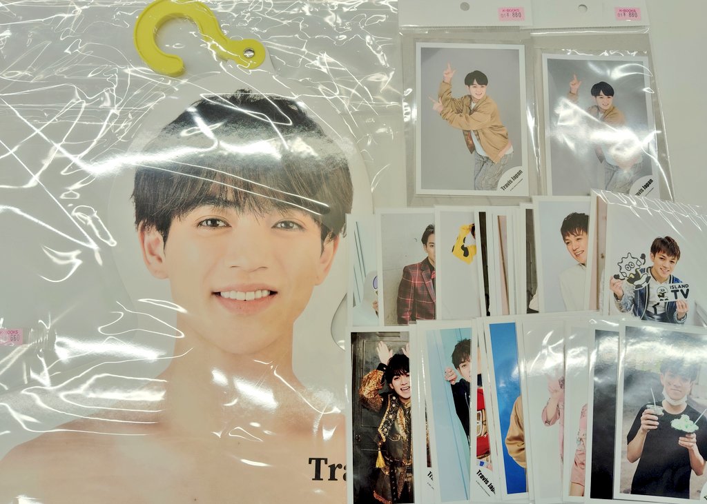 入荷情報】 #TravisJapan #宮近海斗 さんのグッズが多数入荷致しました