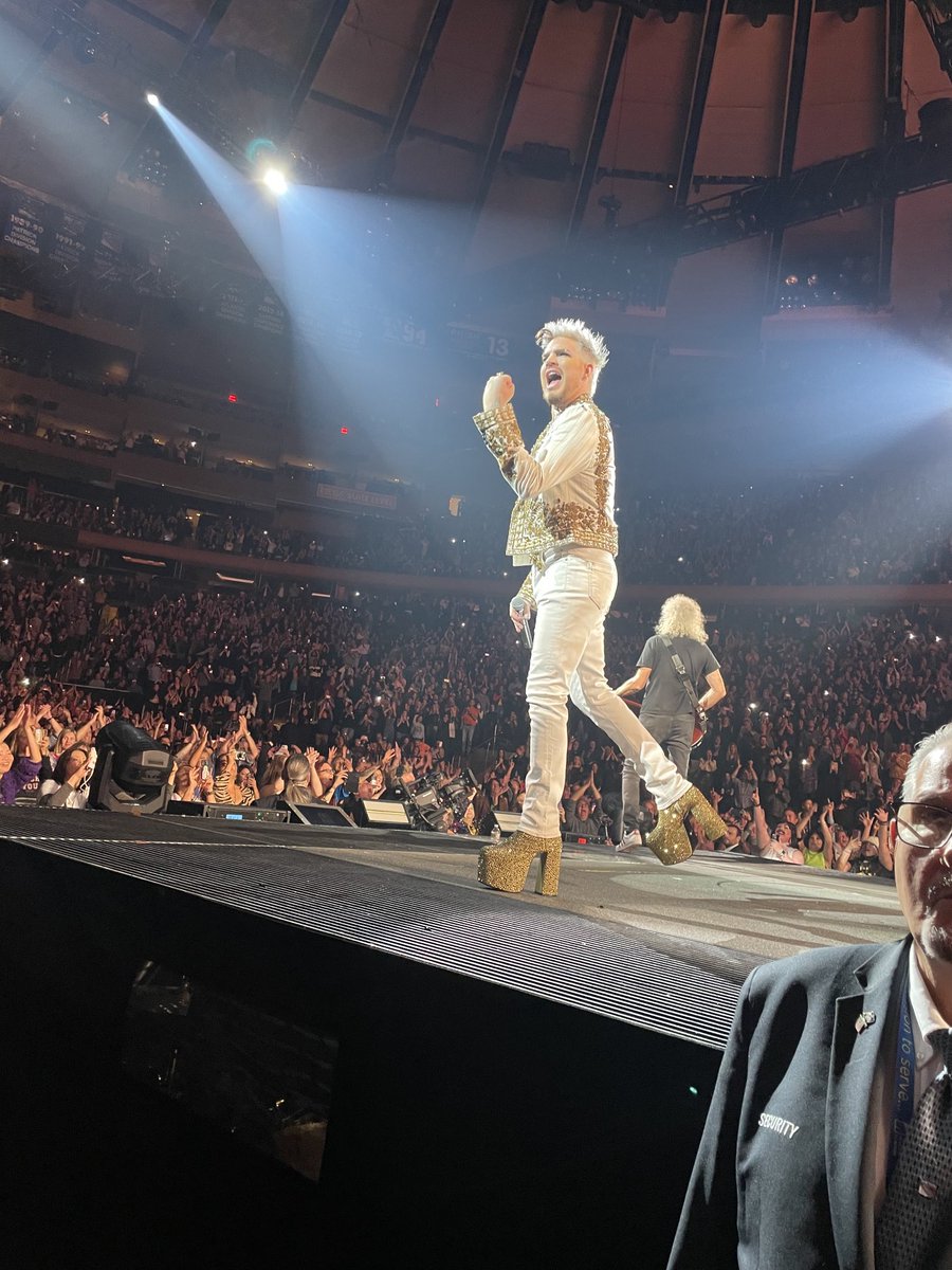⁦<a href="/adamlambert/">ADAM LAMBERT</a>⁩ Happy 44th Birthday to the forever fabulous #AdamLambert !!! 🎂🎉