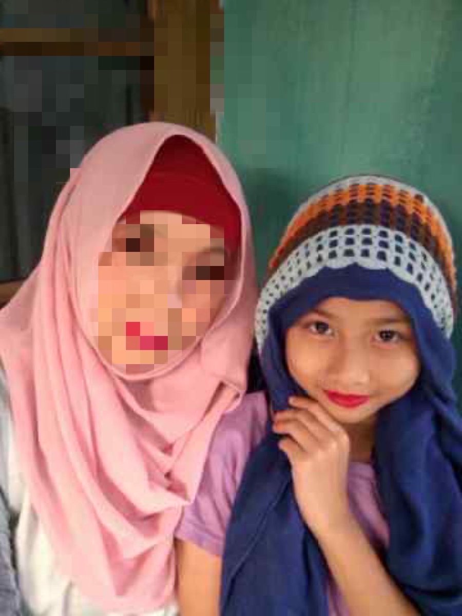 A_MutheJKT48's tweet image. #AndaiKuBukanIdolaJKT48 jadi Makeup artist, asikkk~ :-))