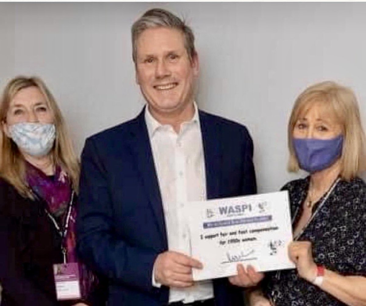 DawnNeesom's tweet image. Keir Starmer signing a pledge to support #WASPI women in 2022 🙄