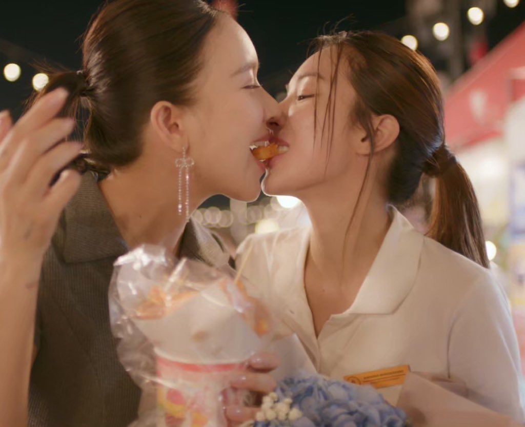 _arijune's tweet image. KhemRin Happily Ever After
#รินspecialEP1_2

they ate                                              THEY ATE