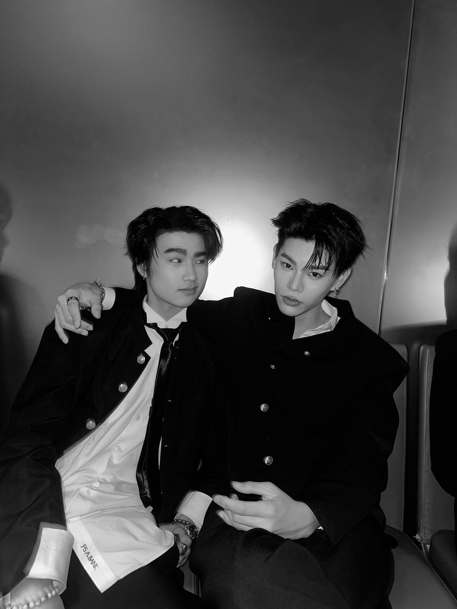 Jikko no Aokhak ❤️‍🔥

 #MilkNewyear