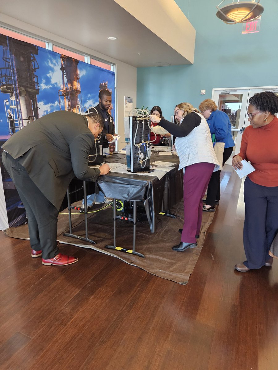 krista levi glover, Ed.D. tweet media