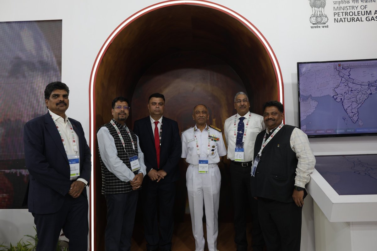 isprlindia's tweet photo. ISPRL @IEW 2026 Day 3
#IEW2026 #IndiaEnergyWeek2026 https://t.co/QVw6pF8vd8
