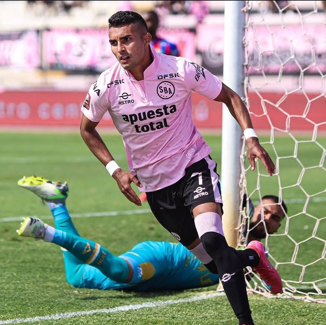 Carlos Hernandez tweet media