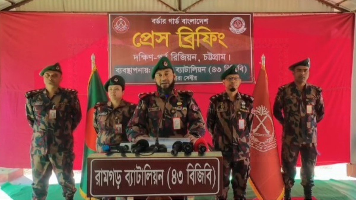 dhaka_pulse's tweet photo. সংসদ নির্বাচনকে সামনে রেখে খাগড়াছড়িতে নিরাপত্তা জোরদার করেছে বিজিবি।
নিরাপদ ভোটদানের পরিবেশ নিশ্চিত করতে ১০টি বেস ক্যাম্প, কেন্দ্রভিত্তিক নিরাপত্তা, কে-৯ ডগ স্কোয়াড, র্যাপিড অ্যাকশন টিম, হেলিকপ্টার এবং কিউআরটি প্রস্তুত থাকবে। #BangladeshElections #ElectionSecurity #VoteSafety #Election2026