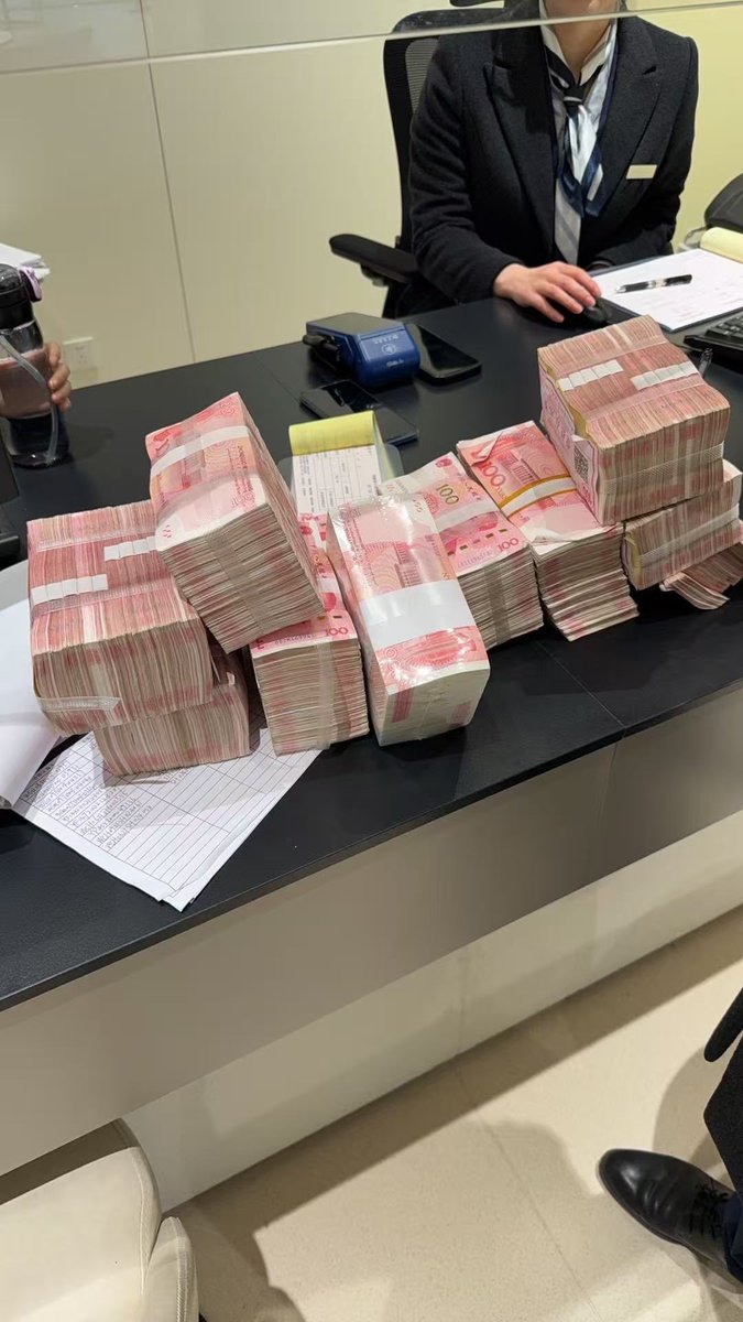 Crypto交易员朱一旦 tweet media