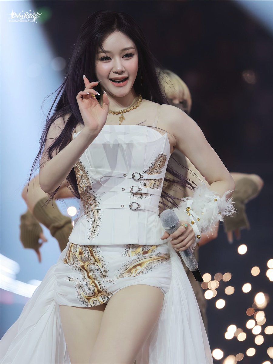 공주파리타♡ tweet media