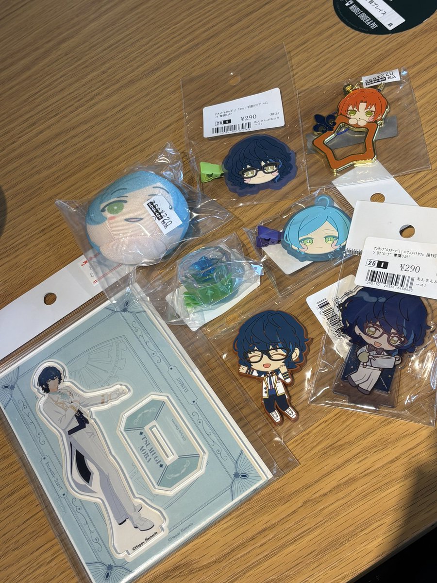 츰기 한가득에 푸카랑 레오군 반스푼
ㅋㅋㅋㅋㅋㅋ