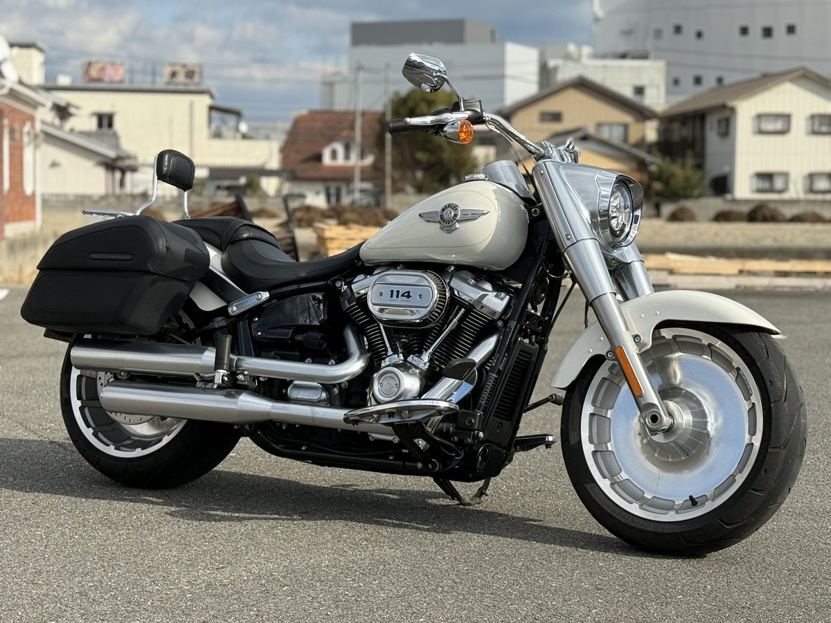hdtokushima's tweet photo. #中古車値下げ しました!
☆2018 #ファットボーイ(#FLFBS)ボンネビルソルトパール
車両本体価格:212万円→198万円(14万円値下げ)
☆2024 #ソフテイルスタンダード(#FXST)ビビッドブラック
車両本体価格:184万円→178万円(6万円値下げ)
https://t.co/x5gbHIKU3G
全国通販もOKです。 https://t.co/k7a8GhL5m6