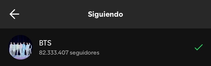 si los chicos tienen esta cantidad de seguidores por qué les cuesta tanto pre guardar arirang? no es solo romper un récord sino también demostrar lo emocionadas que estamos por su regreso después de tantos años :(