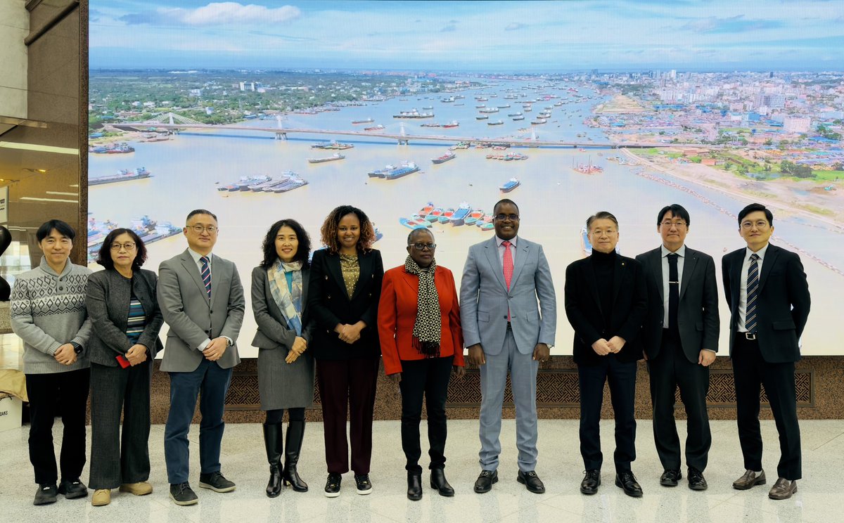 Kenya’s economic outlook remains positive, with GDP growth projected at 4.9% this year, largely driven by expanding domestic consumption and trade. Inflation is expected to remain stable at below 4.5%, while continued growth in digital products is enhancing the productivity and