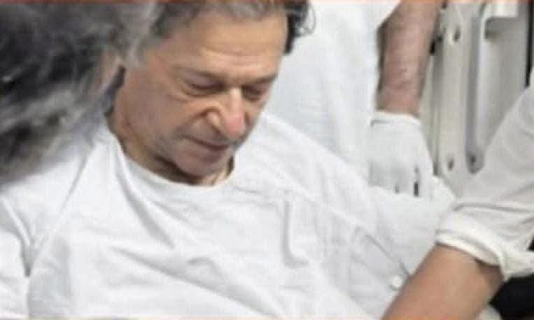 AhtshamWatto's tweet photo. تیرا دیدار چنا ساڈی مجبوری اے ❤️
@PTIofficial
#AllowAccessToImranKhan https://t.co/FRlIDNqCOr