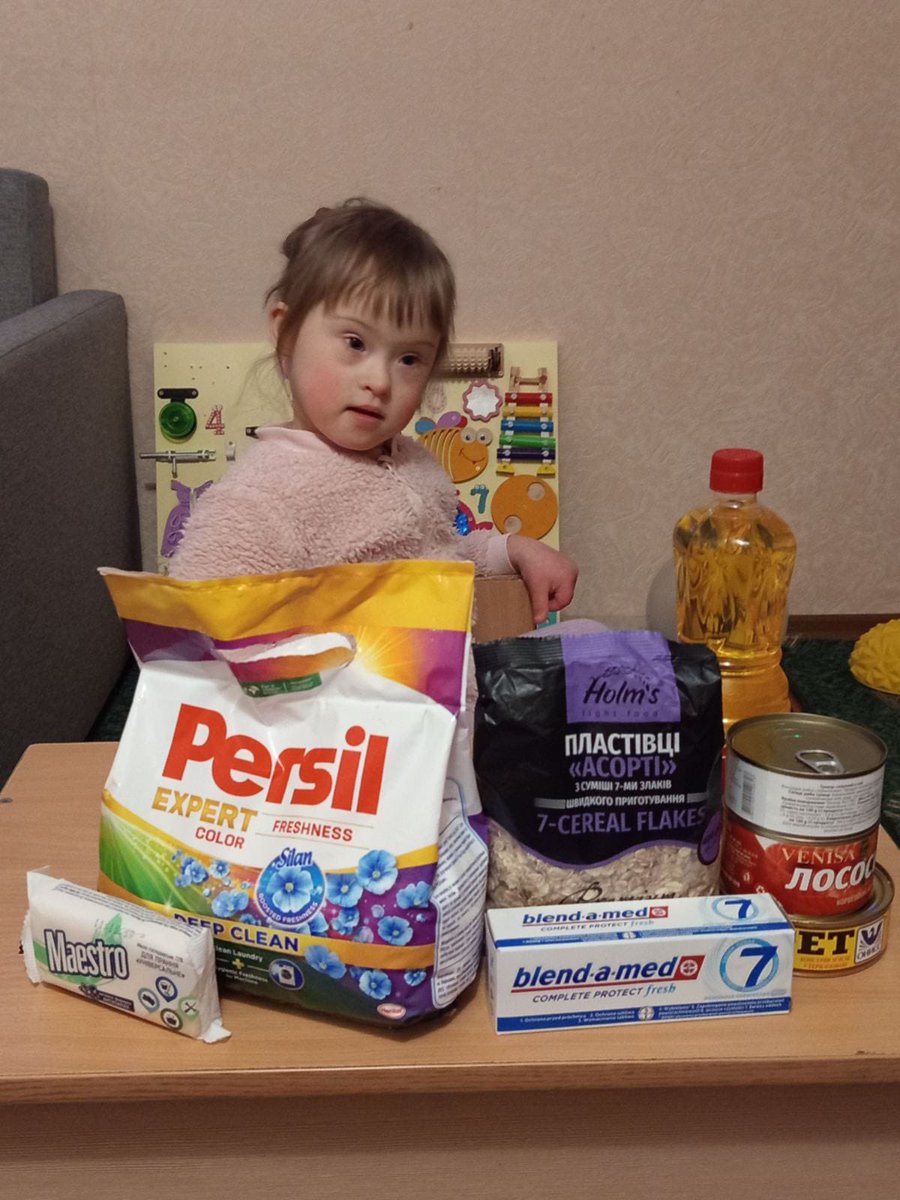 Vans Without Borders 🚐📦 tweet media