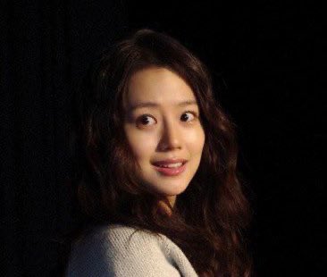 bbomoong9's tweet photo. 그때 그 시절 문채원 언니는 어떤 존재였을까 ,,
진심 욘내 아름다워서 주저앉으미 🧎🏻‍♀️🧎🏻‍♀️ https://t.co/Rea2QVFJsz