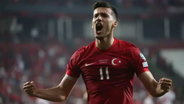 Konyaspor'dan Trabzonspor'a transfer olan Umut Nayir sizce milli takımın dünya kupası serüveninde kendisine yer bulabilir mi?

#Konyaspor #Trabzonspor #UmutNayir #bizimcocuklar