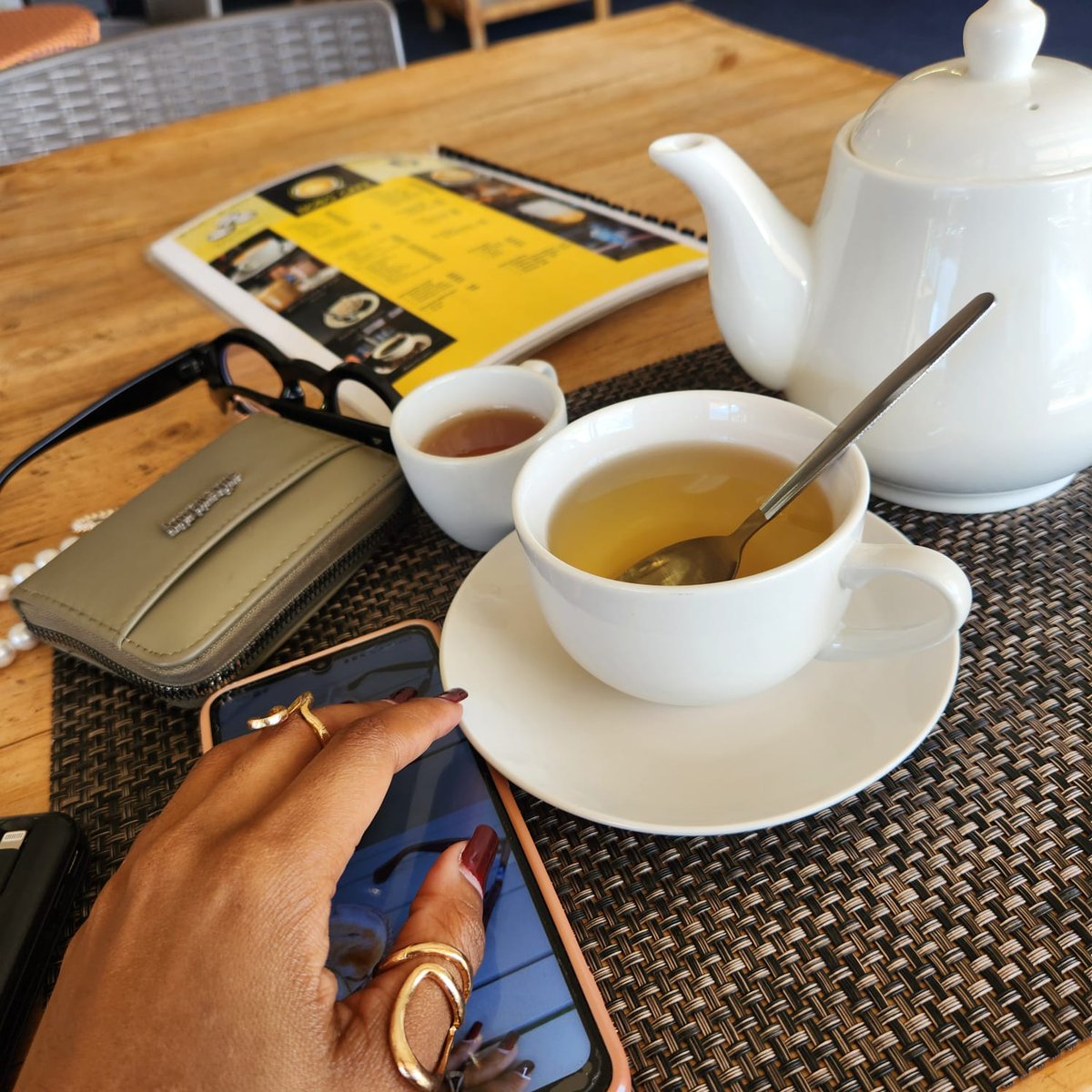 TheBun_26's tweet photo. 🇱🇸🖤☕️👍 https://t.co/AFyythlZ7L
