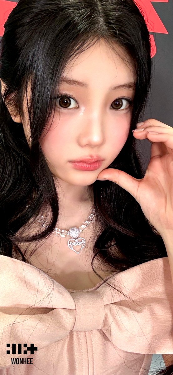 nagu_L_Happy's tweet photo. ILLITのウォンヒちゃん😍の壁紙作りました😀 20260130++
GLLITの皆様よかったらどうぞ😀
#WONHEE #원희 #ウォンヒ #ILLIT #アイリット
#wallpaper #壁紙 #NOT_CUTE_ANYMORE #Sunday_Morning https://t.co/85U0pCDGft