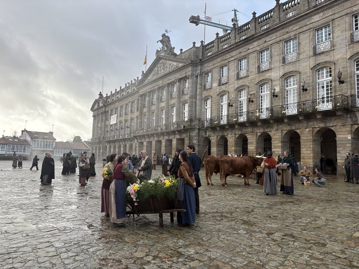 gonzalocortizo's tweet photo. Así luce ahora la Praza do Obradoiro https://t.co/68MelqKf3H