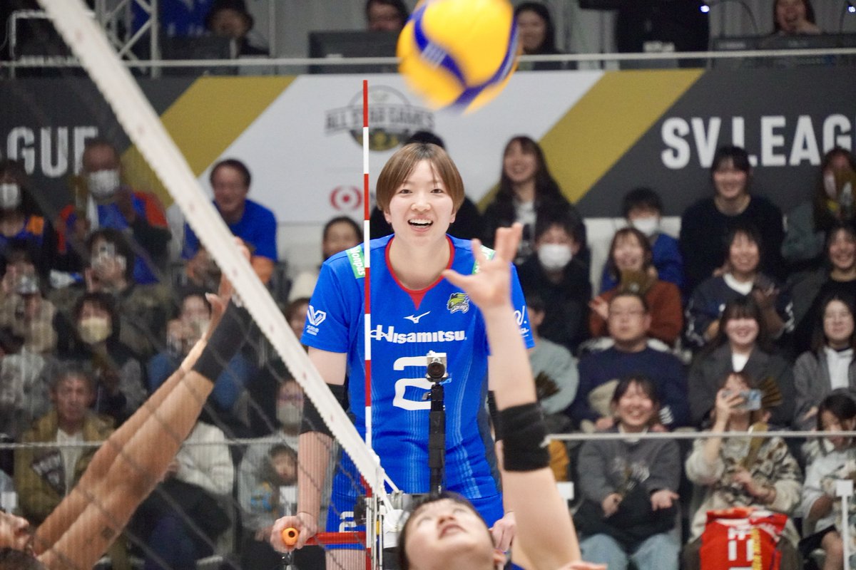 springsofficia1's tweet image. 【荒木主審 処分期間延長のお知らせ】

レッドカード2枚を受けても主審台から降りない――
「退場」という概念をまだ理解していなかった、あの日から371日が経過しました。

主審としての活動停止は1年間で解除予定でしたが、本人とも慎重に協議を重ねた結果、処分期間を延長することとなりました。…