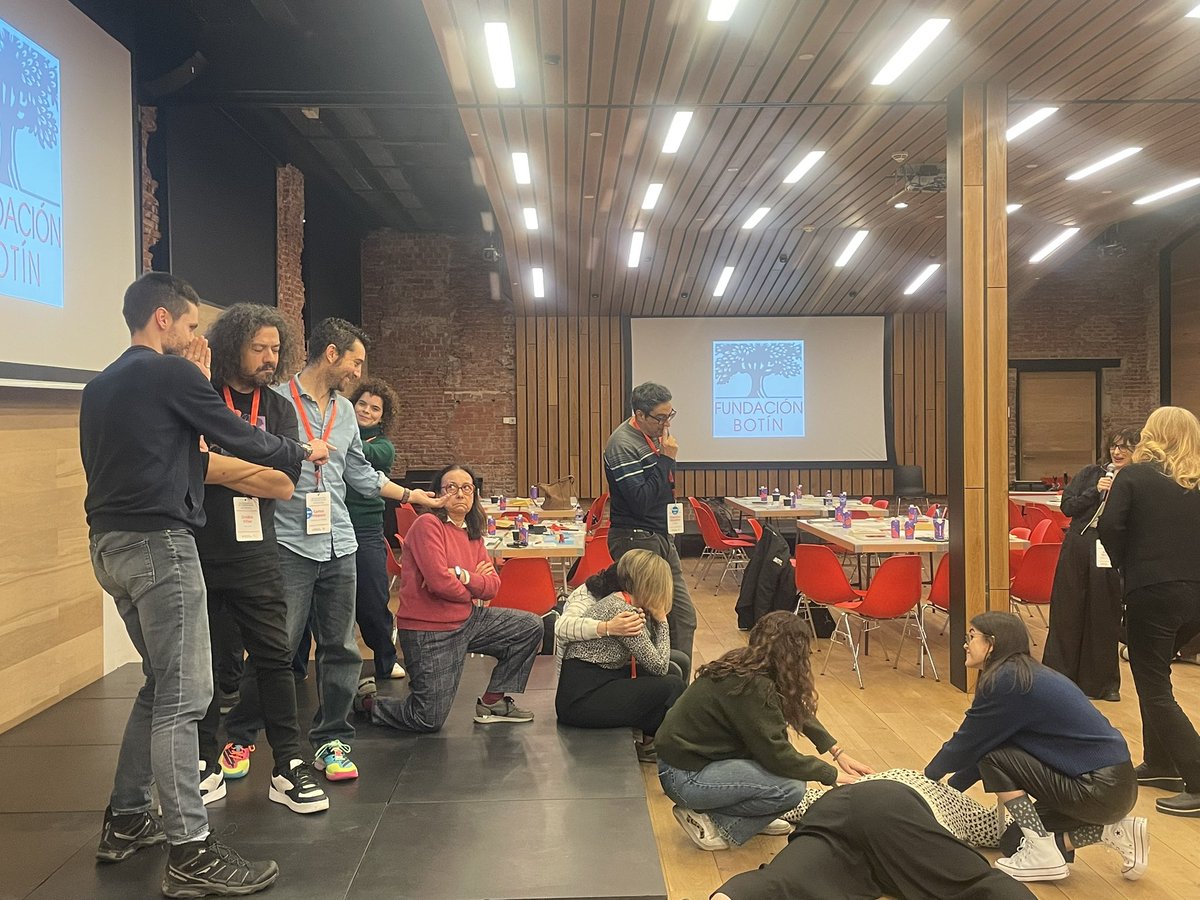 Asesoría de Convivencia del CFIE de Salamanca tweet media