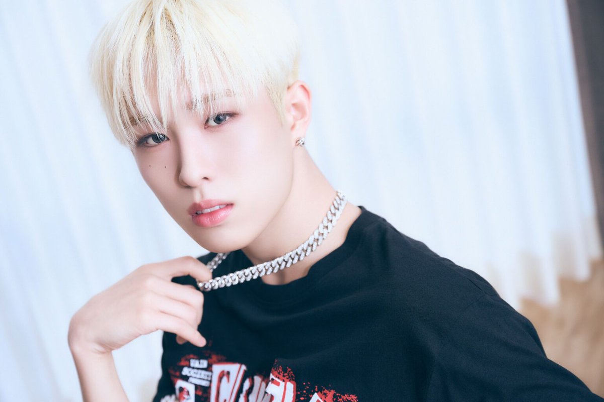 HYUI & YUKI from nicola Japan Teen Pop Series <New Year's Special