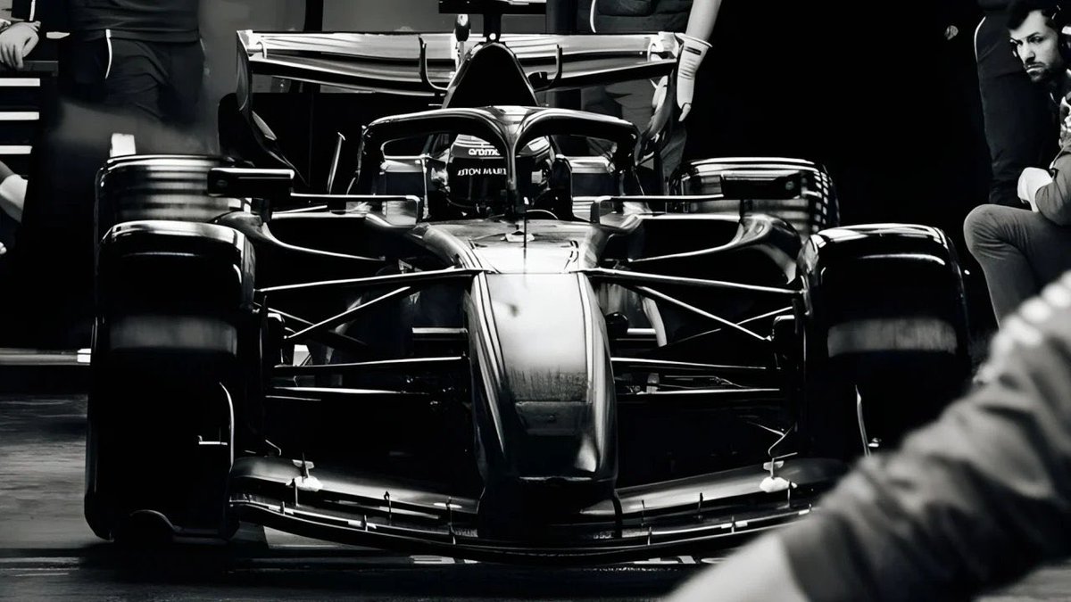 LA MAMBA NEGRA YA HA SALIDO A CAZAR.

Y A TI, TE VA EL MAMBO?