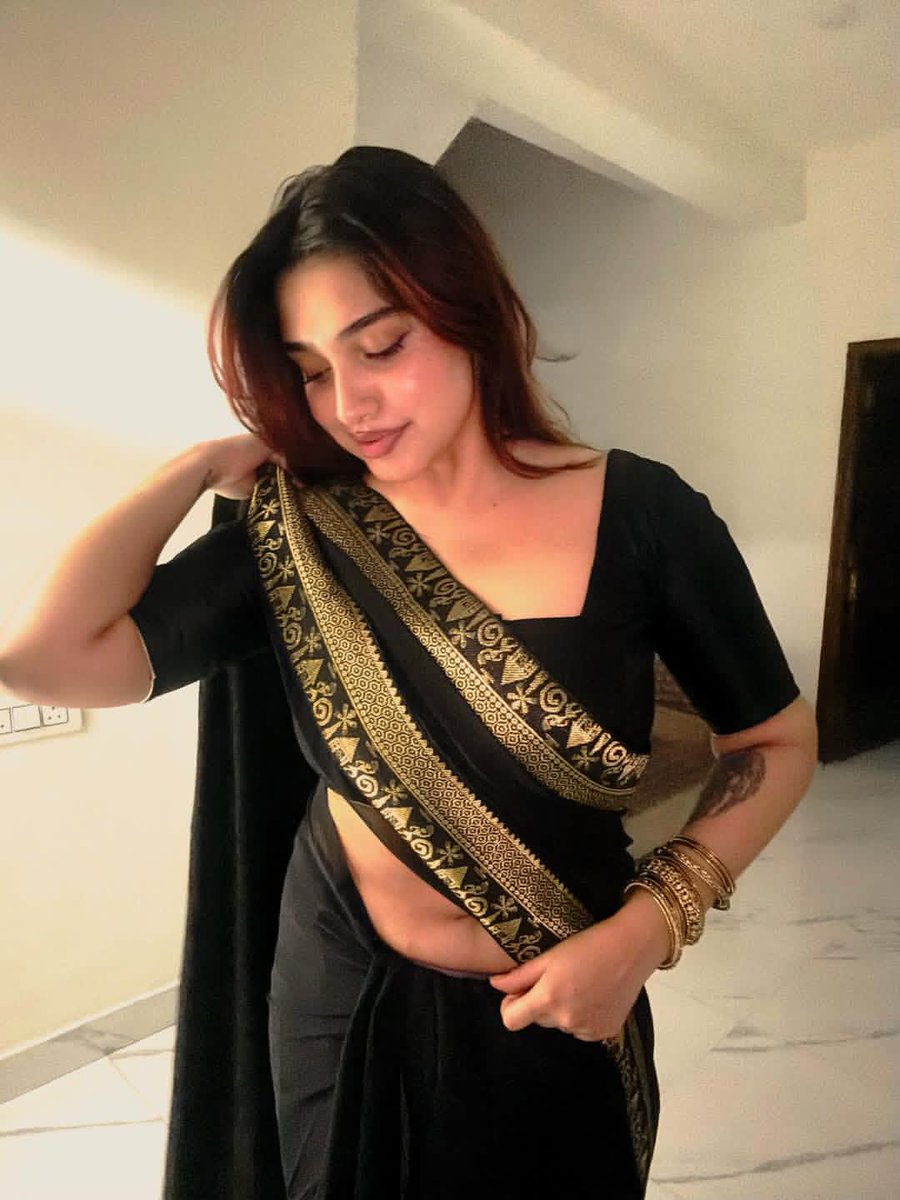 HauntActress's tweet image. Sharon 🖤