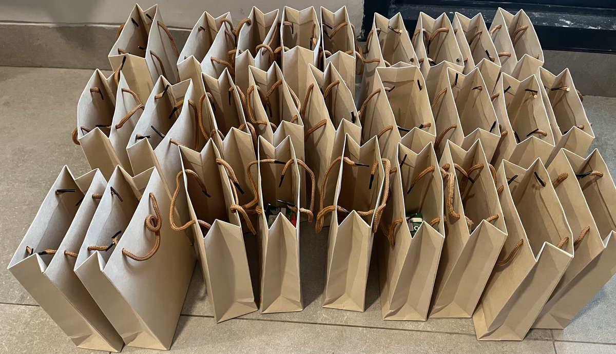 ATEEZ IN YOUR FANTASY JAKARTA PRIBIS BY <a href="/sunsainee/">om ernand #geonatholic</a> 

❤️Photocard Official + Snack (susu milo,yupi,bengbeng)❤️
**yang ad alergi snack diatas ga disarankan ya

📅 31 Januari 2026
📍ICE BSD (spesifik location TBA)

LIMITED QUANTITY, SEE YOU ATINY😍

See you atiny 🥰

#ATEEZinJakarta