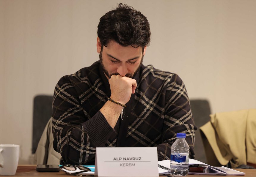 allaboutnavruz's tweet image. Başrollerinde #AlpNavruz’un yer aldığı tabii’nin yeni orijinal dizisi #Şule’nin çekimleri başladı. ✨