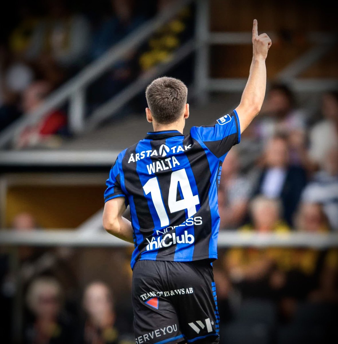 Only Swans tweet media