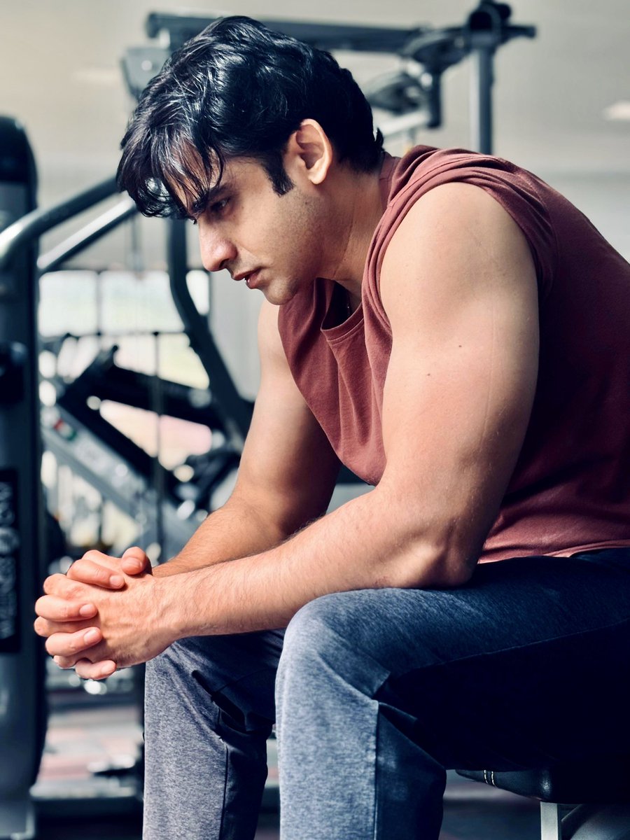 Romiit Raaj tweet media